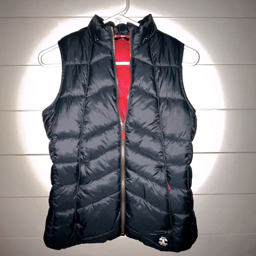 barbour navy vest with hot pink inside the vest